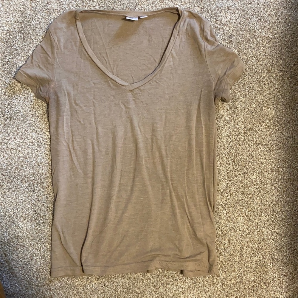 Comfy short sleeve tops!